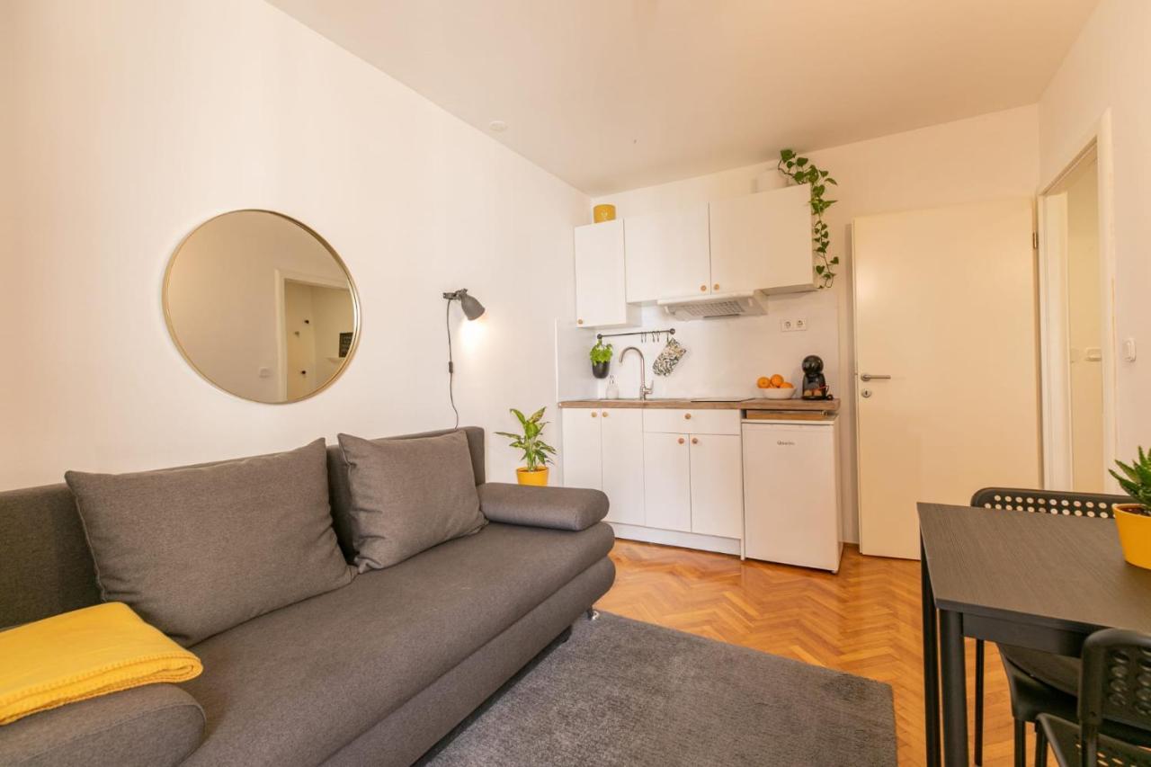 Pula City Accomodation Kültér fotó